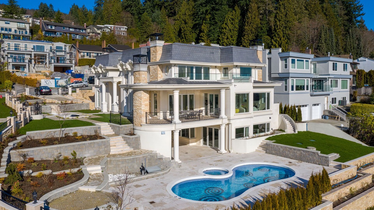 Photo of Outdoor in West Vancouver