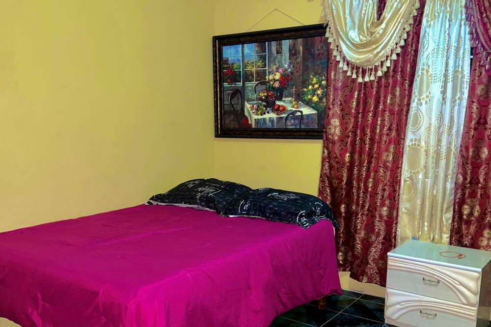 Photo of Bedroom in Porus
