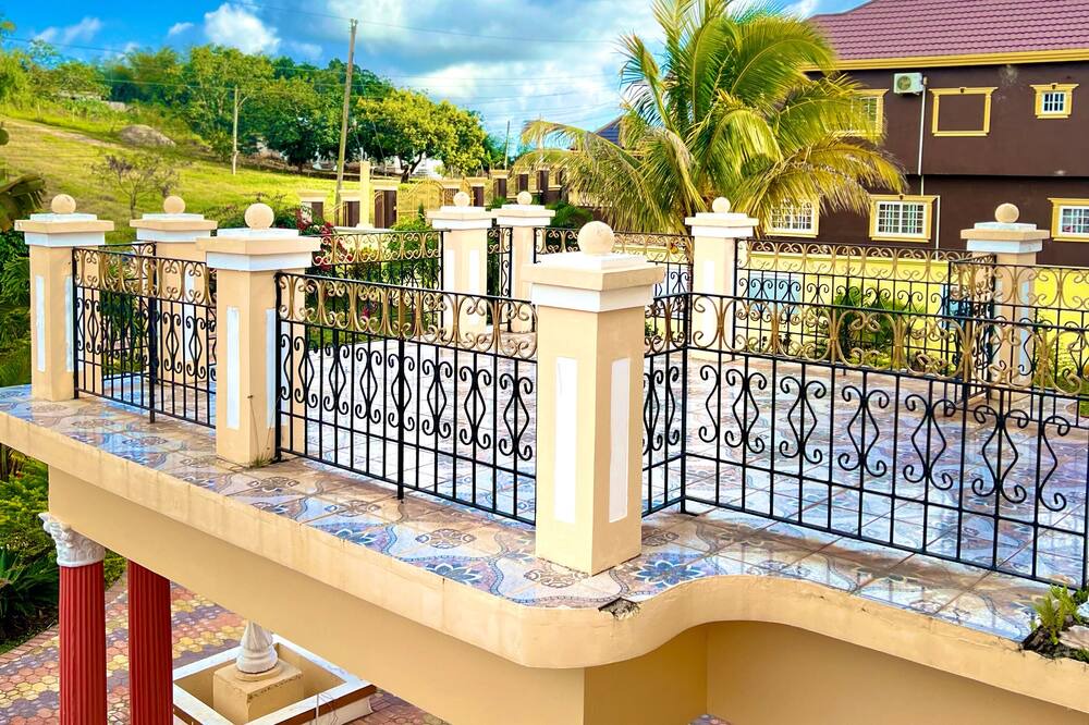 Photo of Outdoor in Porus