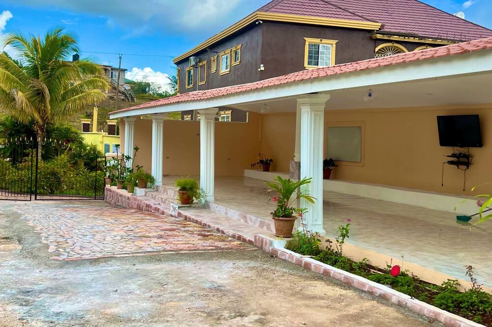 Photo of Outdoor in Porus