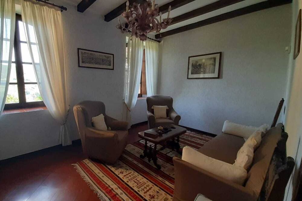 Photo of Livingroom in Gropparello