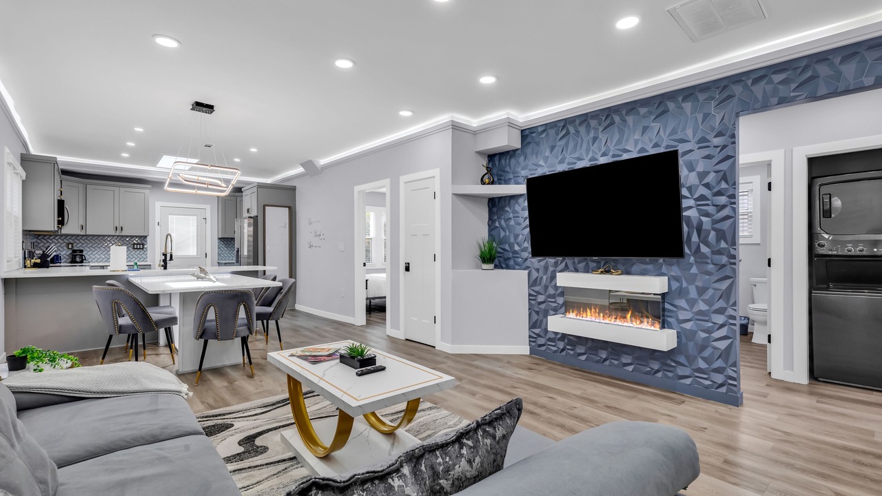 Photo of Bedroom in Villa Heights