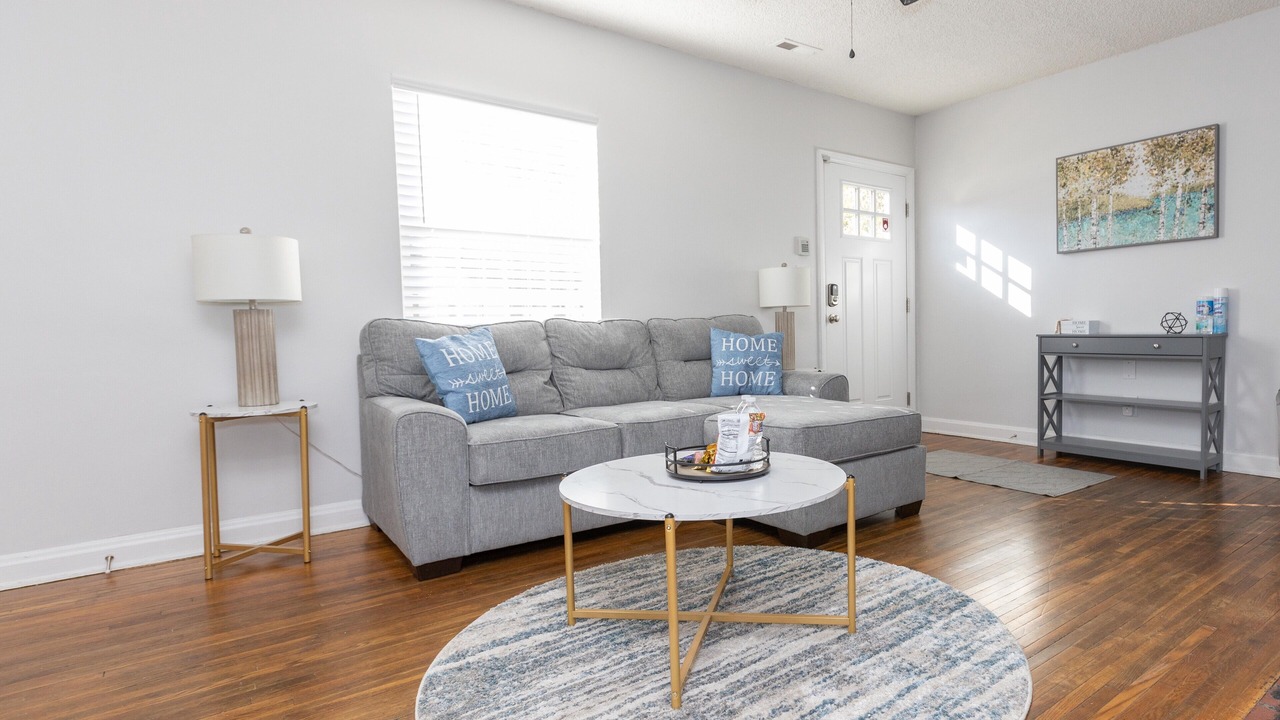 Photo of Livingroom in Villa Heights