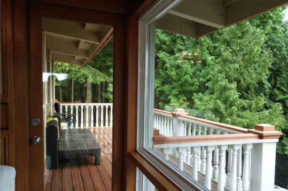 Photo of Others in West Vancouver
