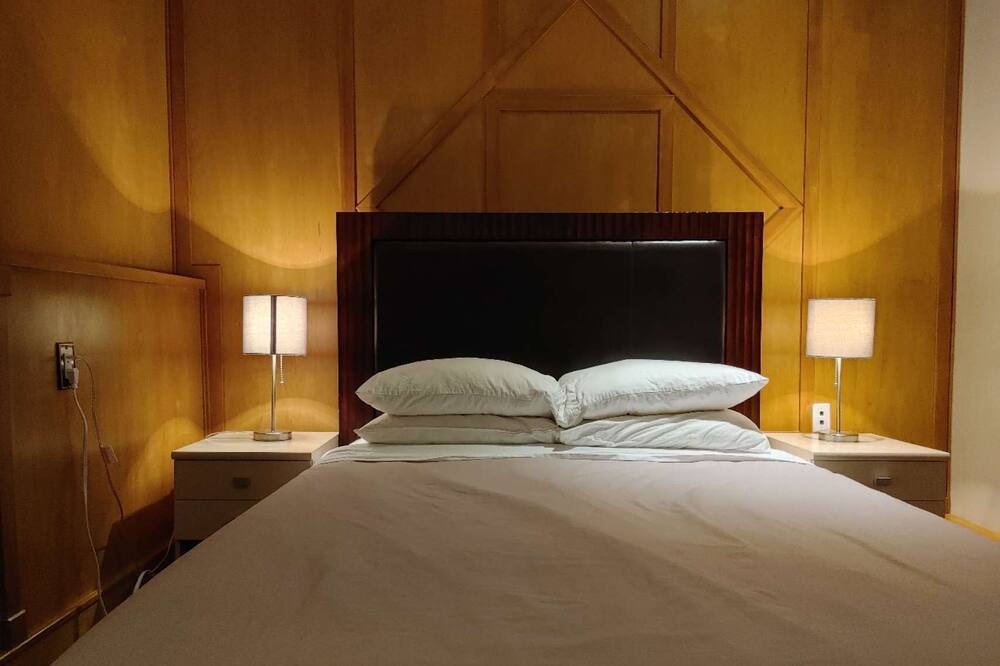 Photo of Bedroom in West Vancouver