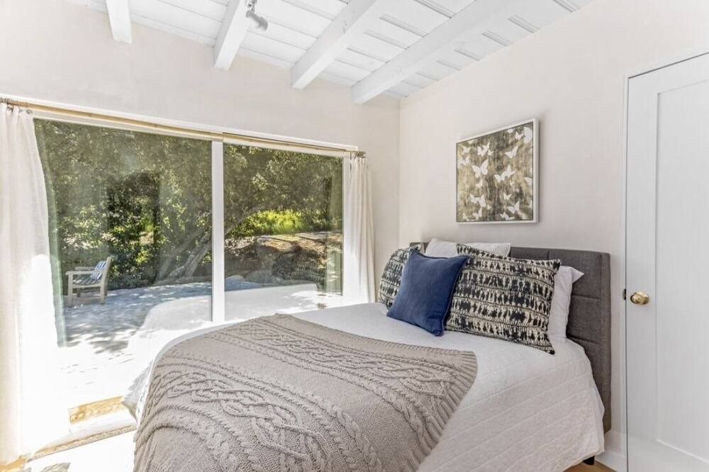 Photo of Bedroom in Mission Canyon