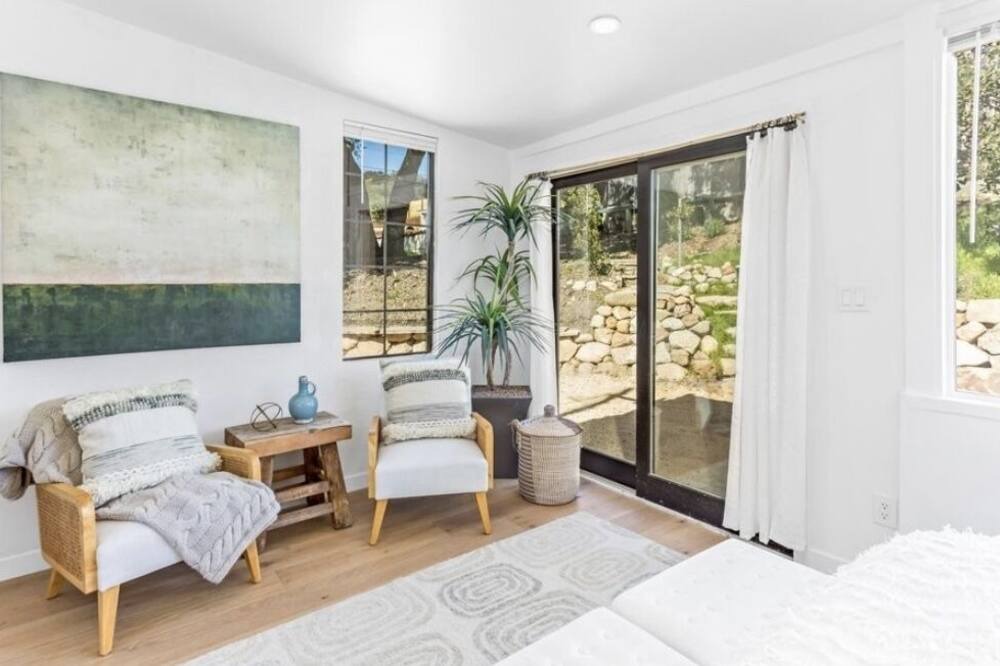 Photo of Bedroom in Mission Canyon