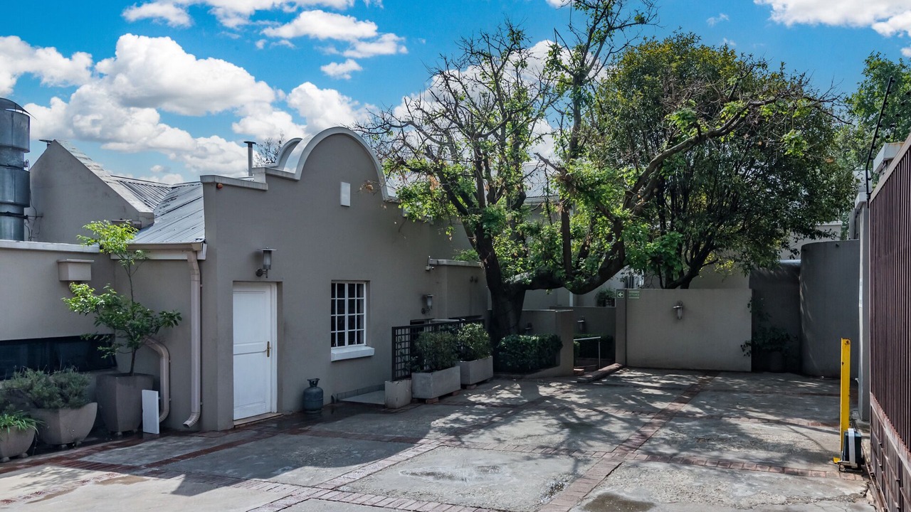 Photo of Others in Greater Johannesburg Metropolitan Area