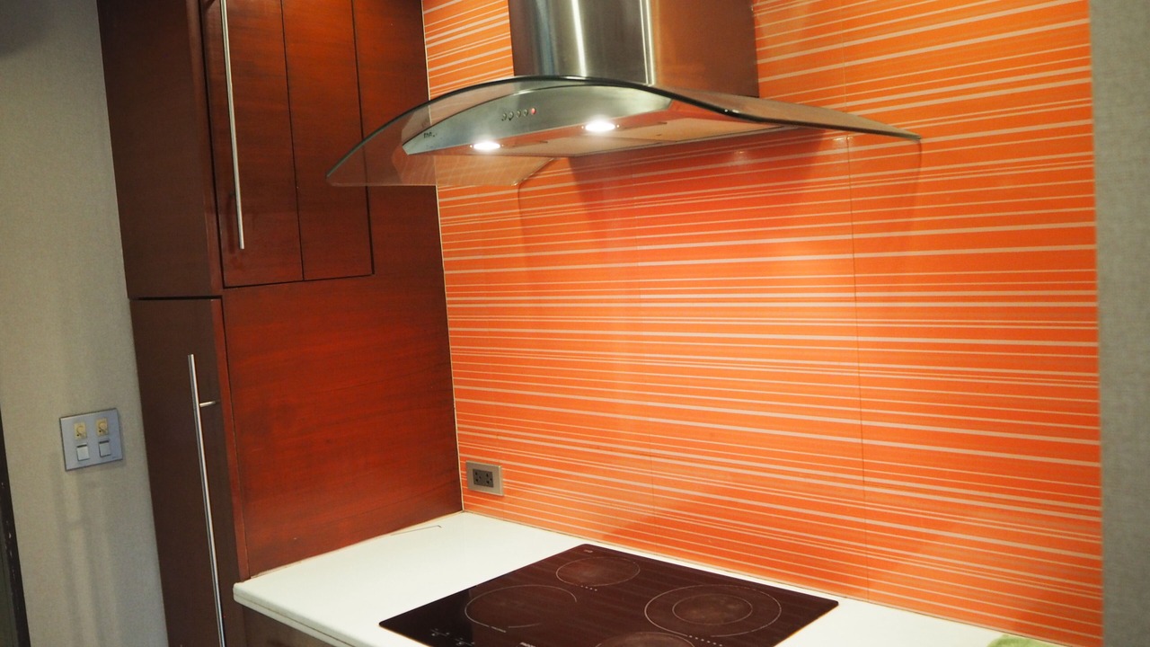 Photo of Kitchen in Khlong Toei Nuea