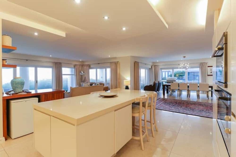 Photo of Kitchen in Kleinmond