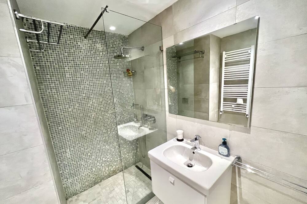 Photo of Bathroom in La Marsa
