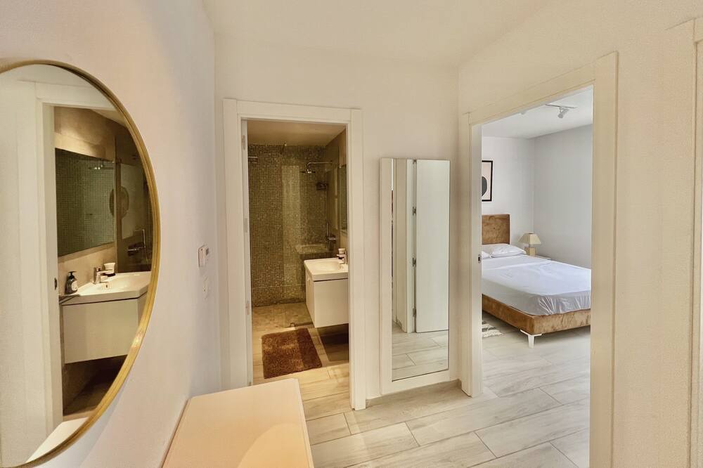 Photo of Bedroom in La Marsa