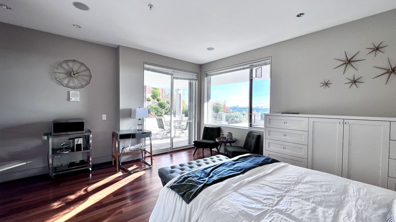 Photo of Others in West Vancouver