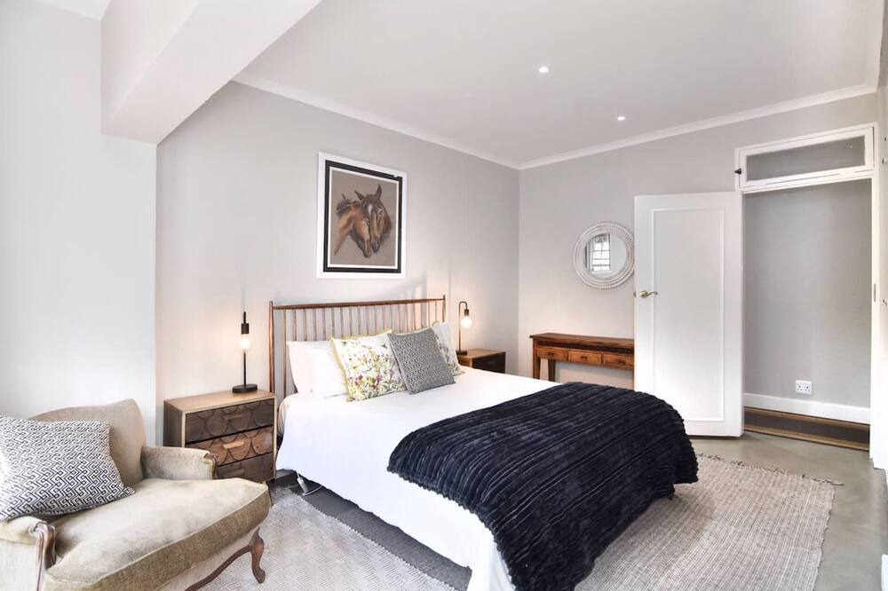 Photo of Bedroom in Greater Johannesburg Metropolitan Area