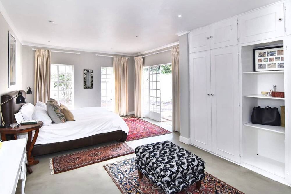 Photo of Bedroom in Greater Johannesburg Metropolitan Area