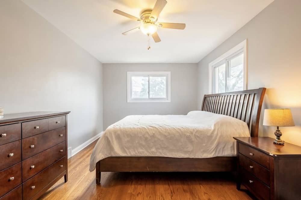 Photo of Bedroom in South Holland