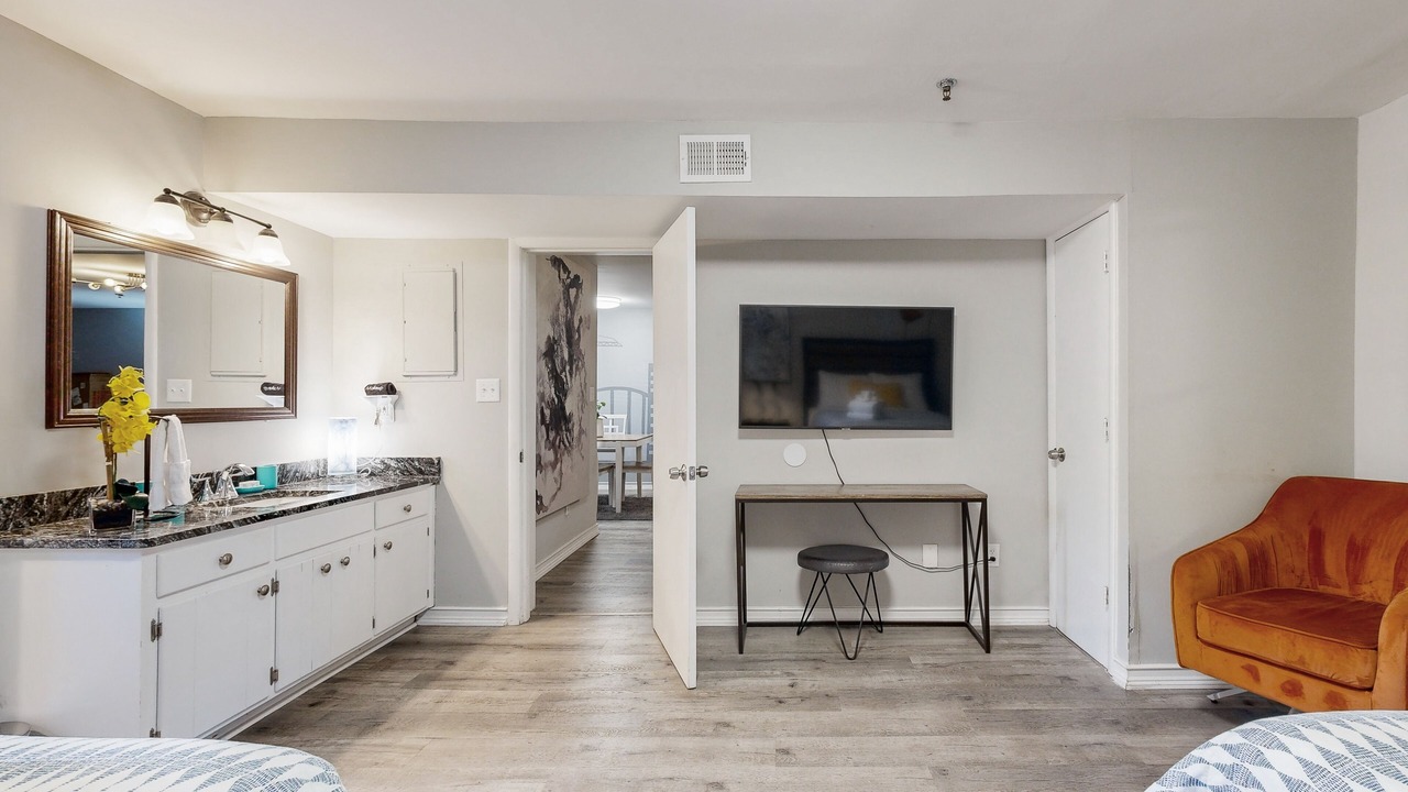 Photo of Kitchen in Music Row