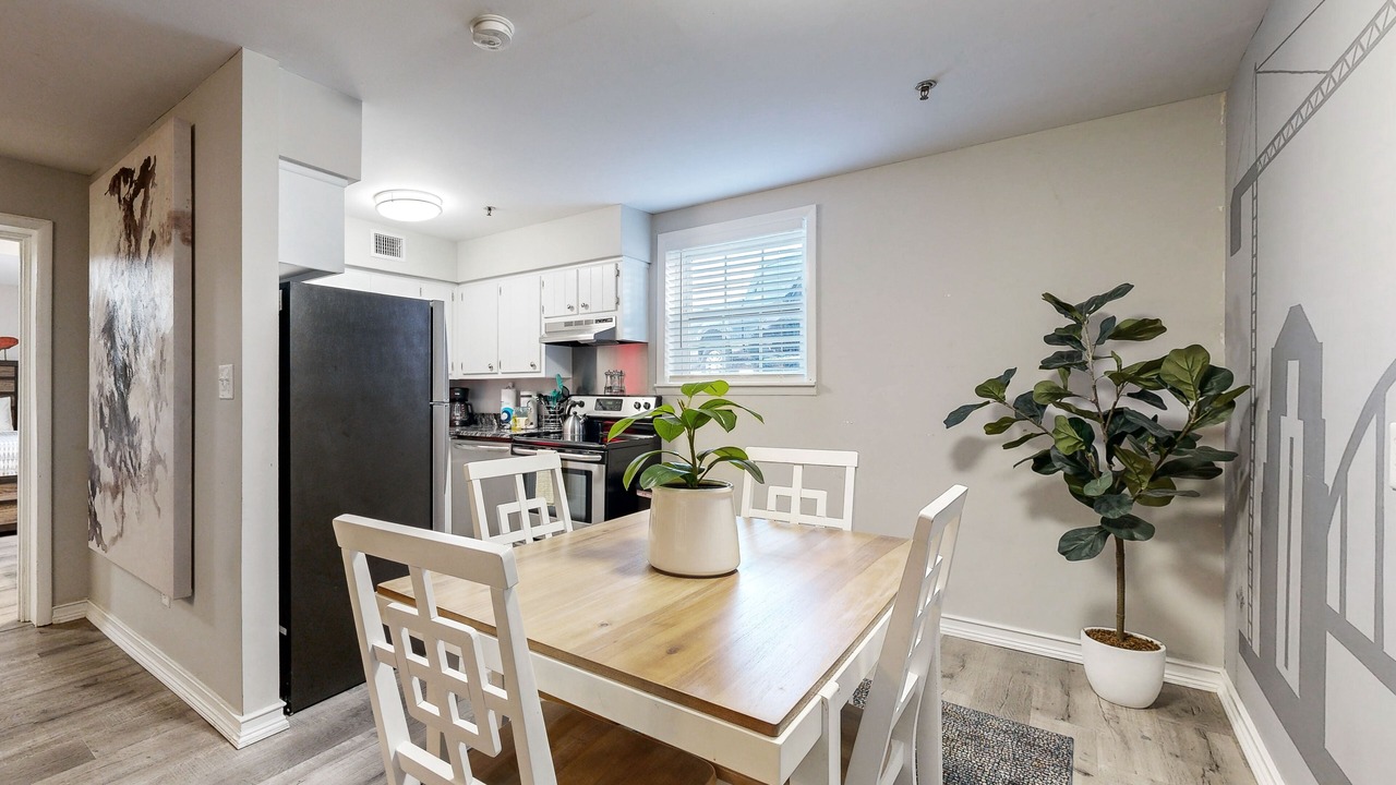 Photo of Kitchen in Music Row