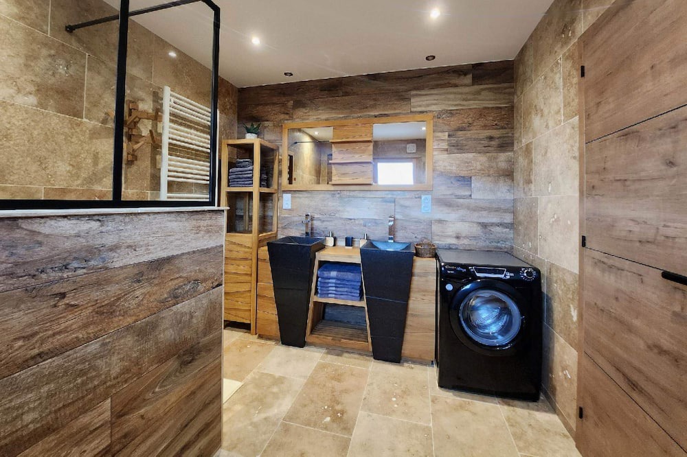 Photo of Bathroom in Arlysere