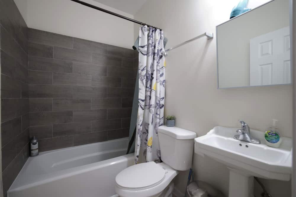 Photo of Bathroom in Seat Pleasant