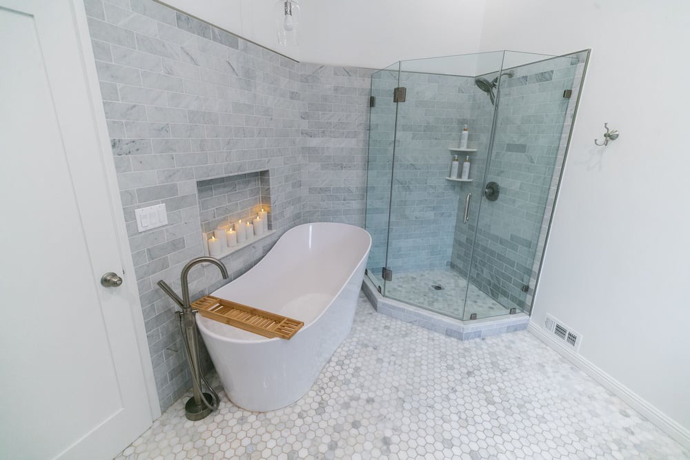 Photo of Bathroom in Thousand Oaks