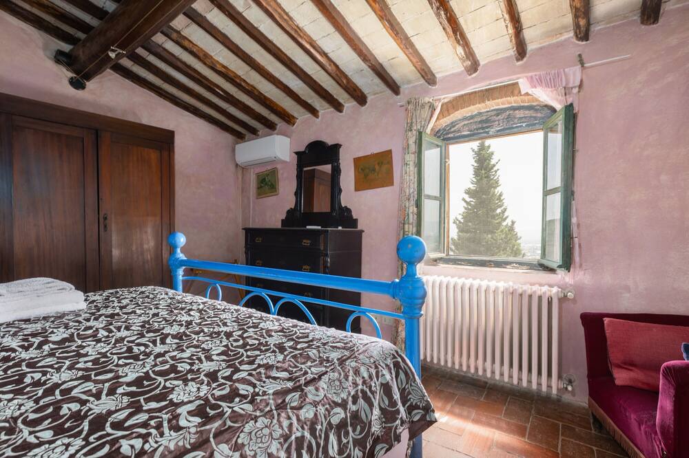Photo of Bedroom in Calenzano