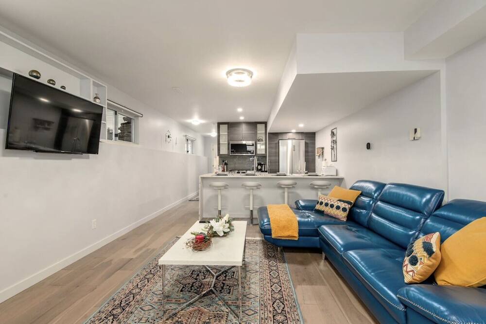 Photo of Livingroom in Canyon Heights