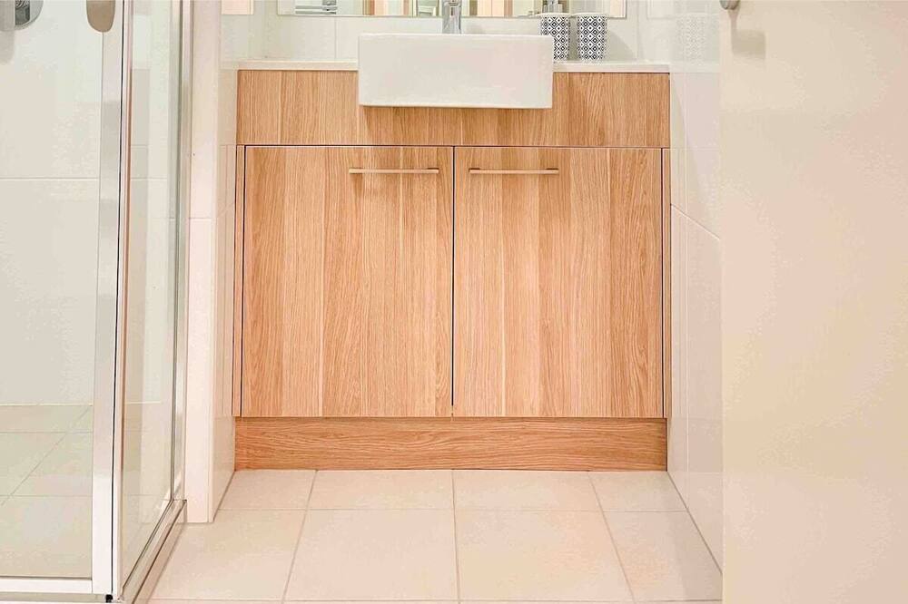 Photo of Bathroom in Queanbeyan East