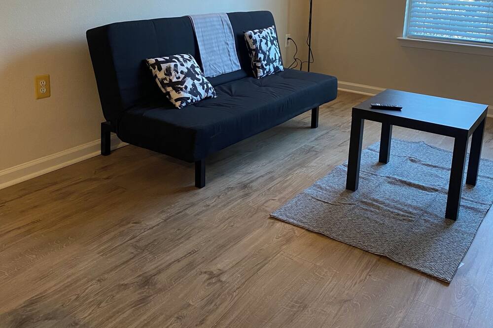 Photo of Livingroom in North Bethesda
