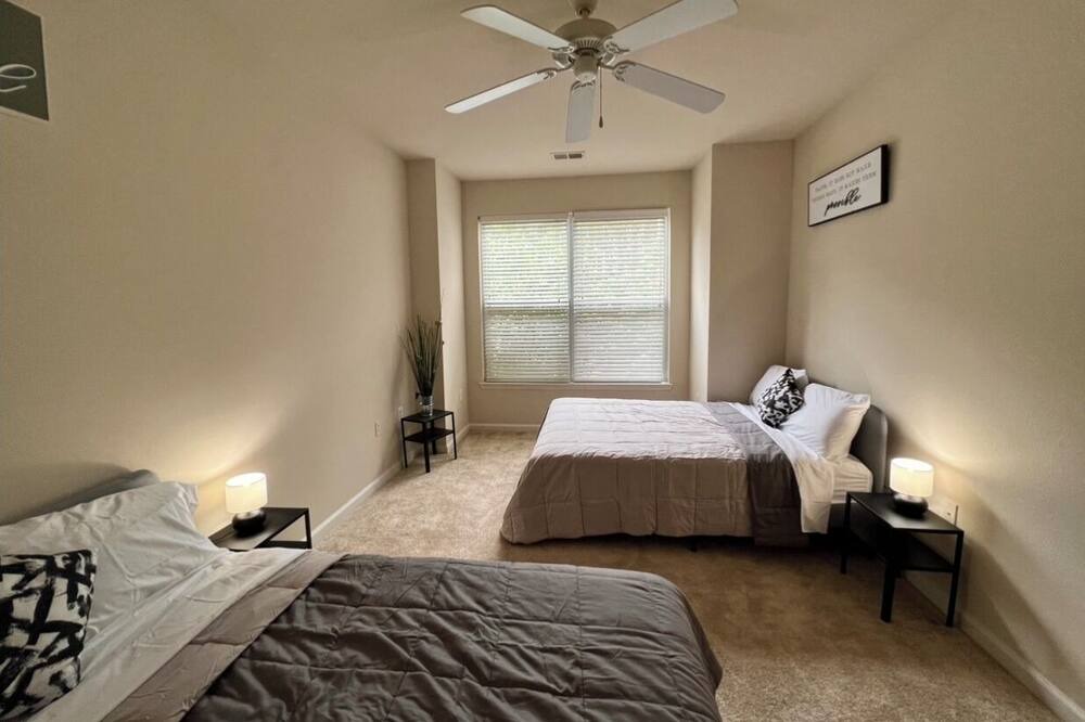 Photo of Bedroom in North Bethesda