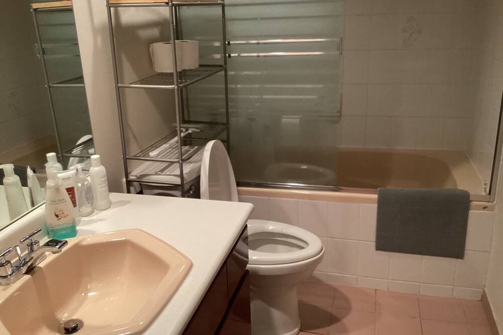 Photo of Bathroom in West Vancouver