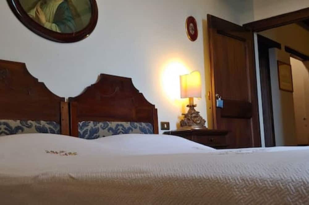 Photo of Bedroom in Monteveglio