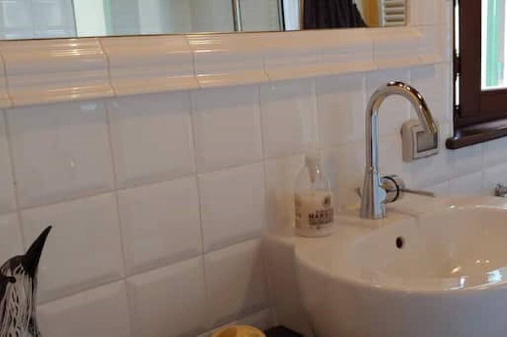 Photo of Bathroom in Monteveglio