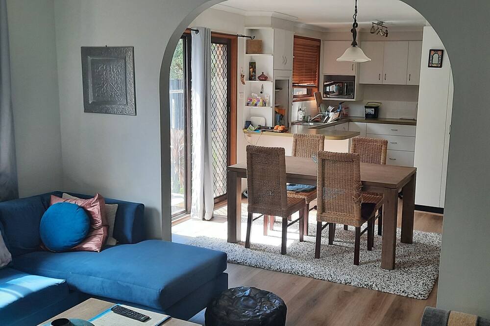 Photo of Livingroom in Scullin