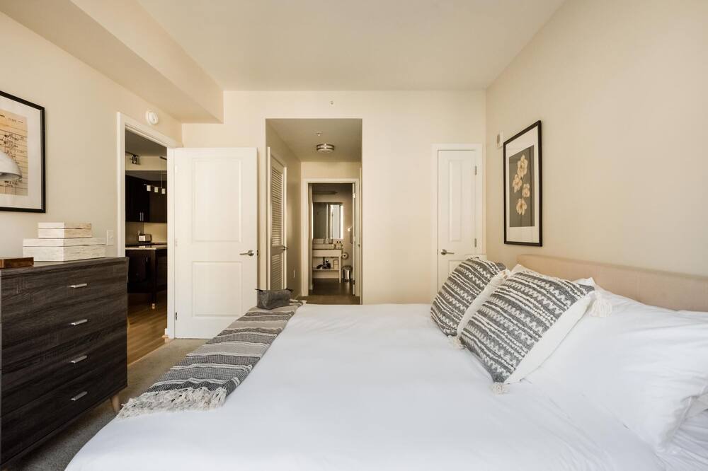 Photo of Bedroom in Bethesda