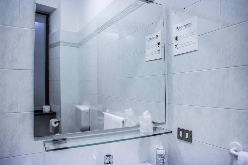 Photo of Bathroom in Fiorenzuola d'Arda