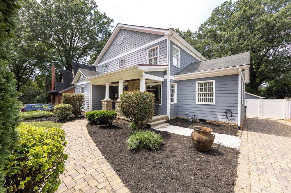 Photo of Outdoor in Plaza Midwood