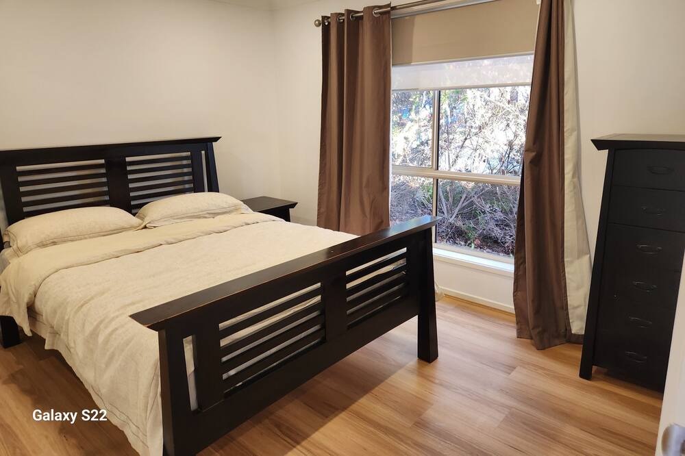 Photo of Bedroom in Watson
