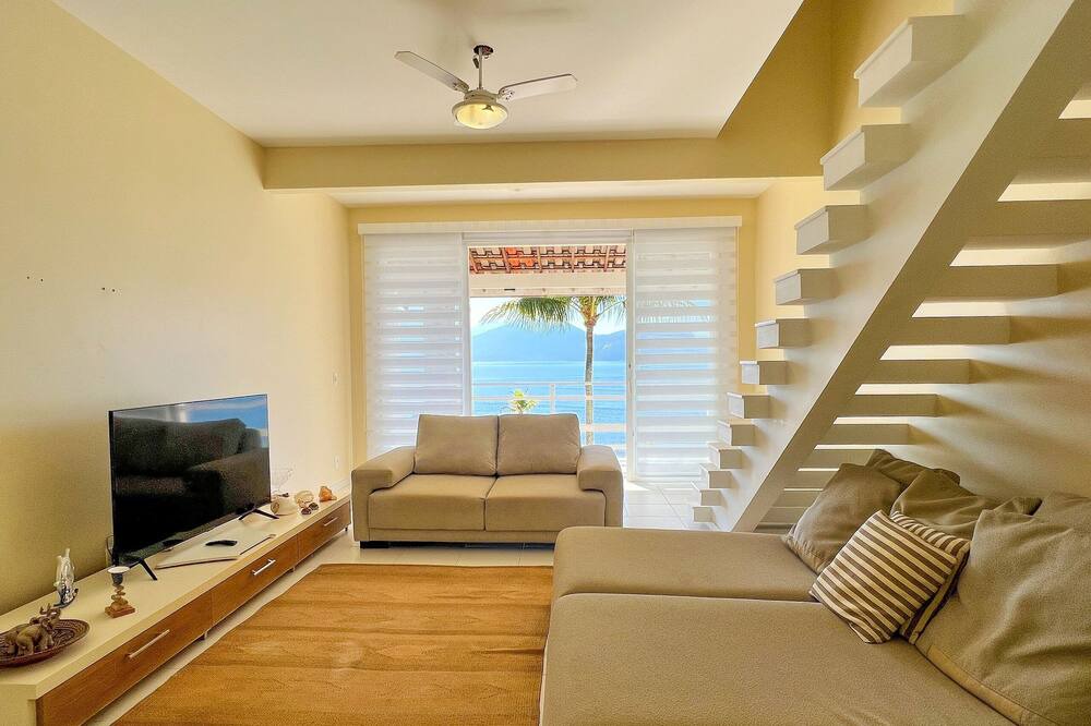 Photo of Livingroom in Japuiba