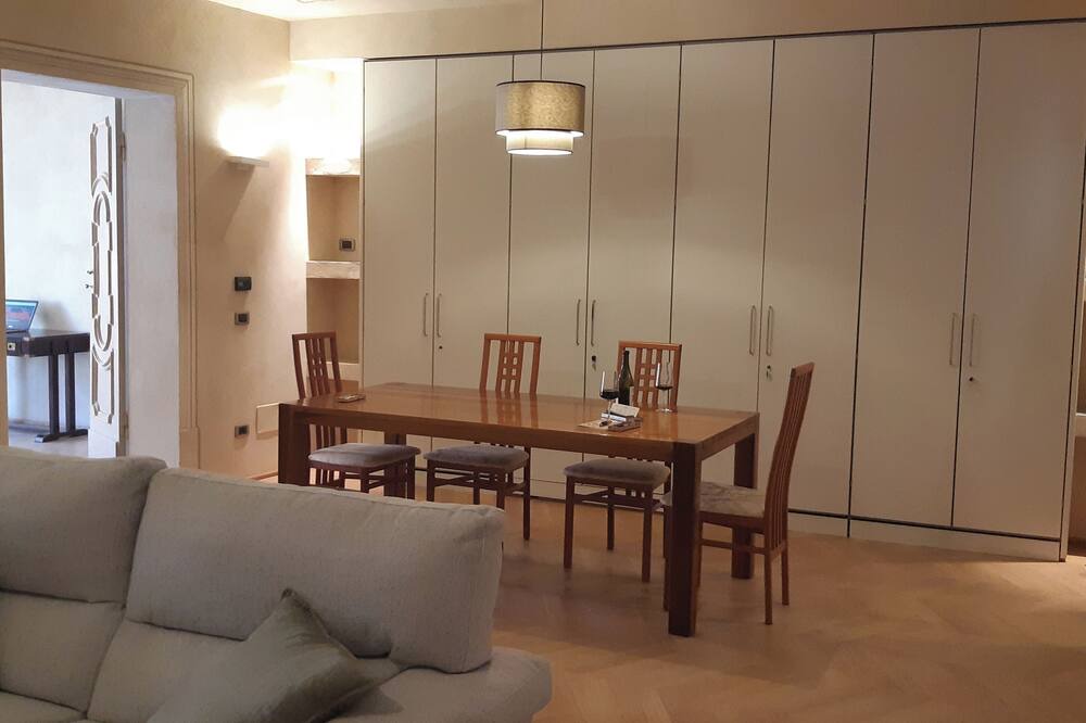 Photo of Livingroom in Castelfranco Emilia