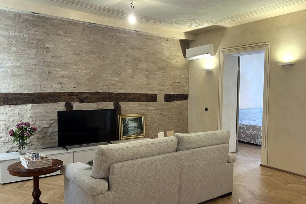 Photo of Livingroom in Castelfranco Emilia