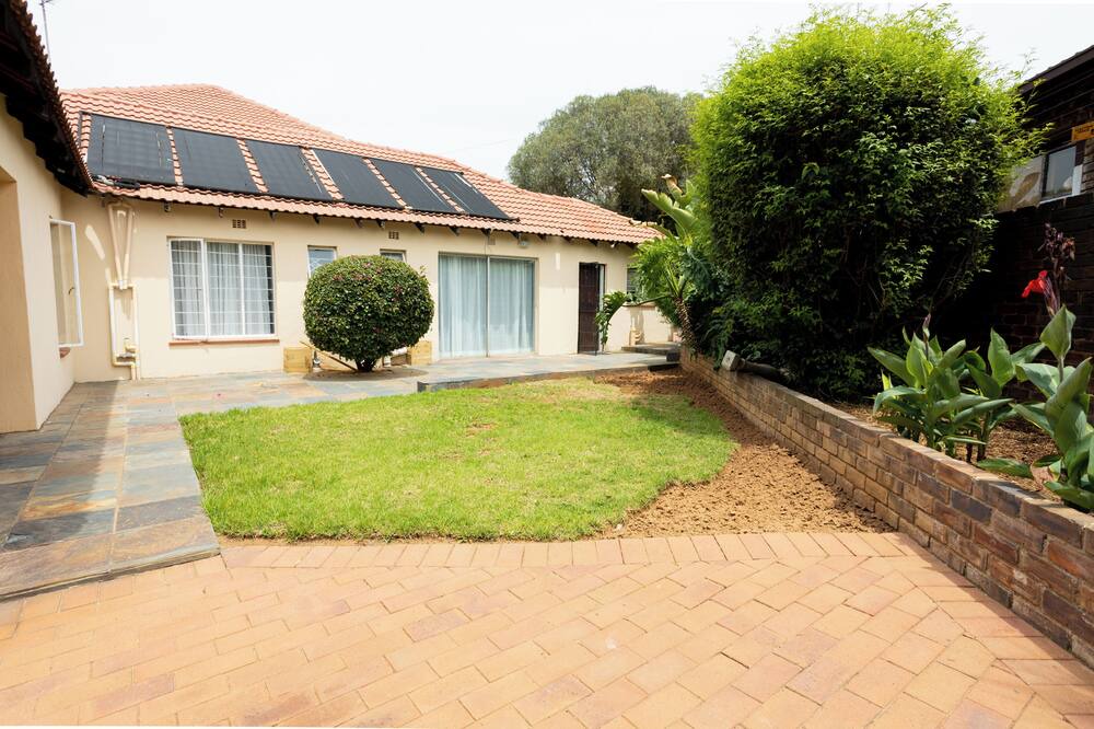 Photo of Outdoor in Randpark Ridge
