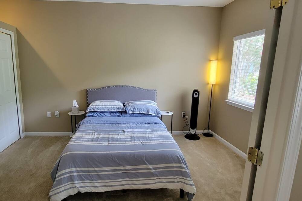 Photo of Bedroom in Rockville