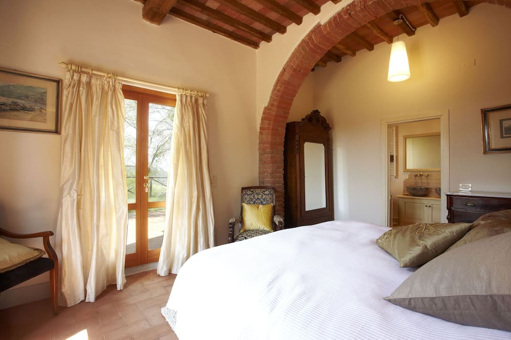 Photo of Bedroom in Palaia