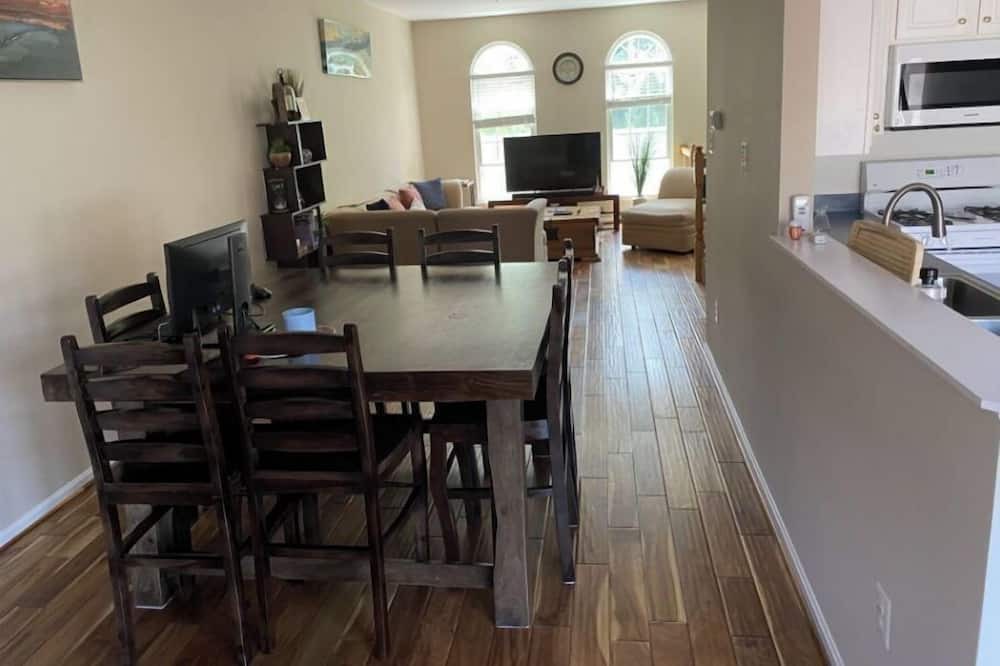 Photo of Kitchen in Laurel