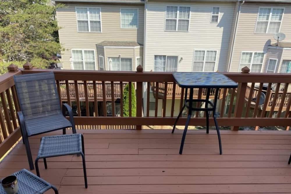 Photo of Outdoor in Laurel