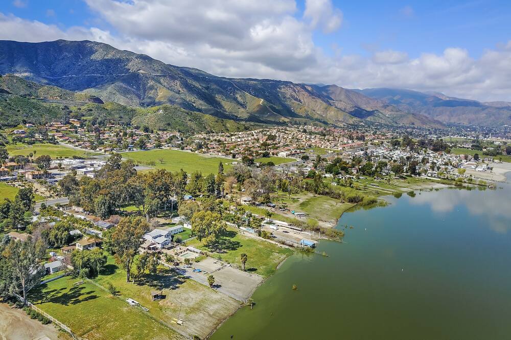 Photo of Others in Lake Elsinore