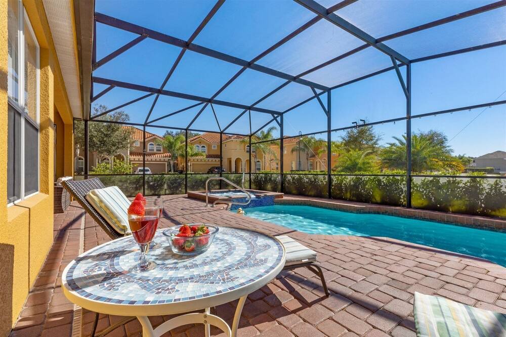 Photo of Patio Balcony in Watersong