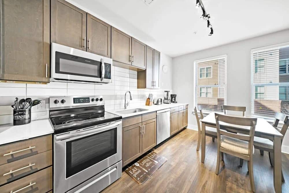 Photo of Kitchen in Villa Heights