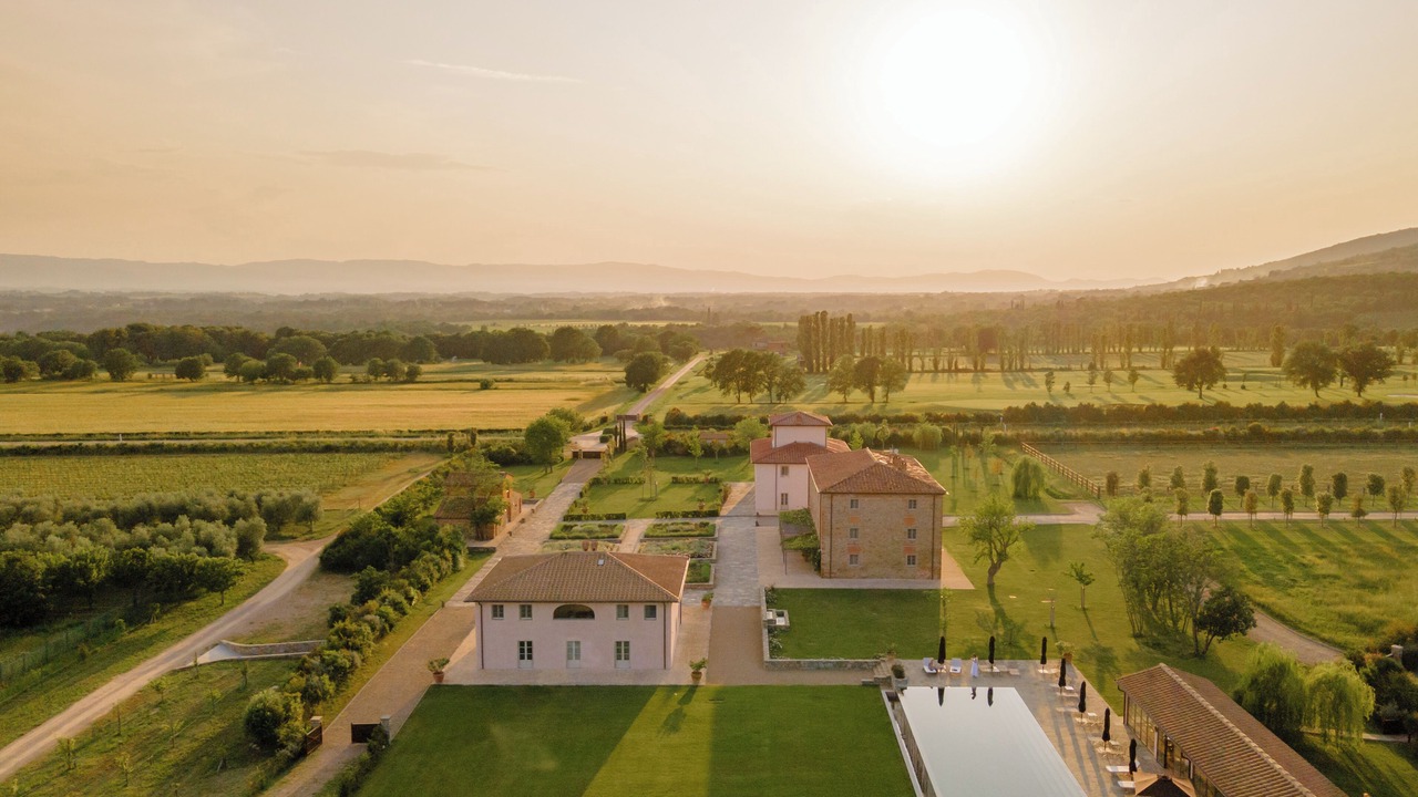 Photo of Outdoor in Borro